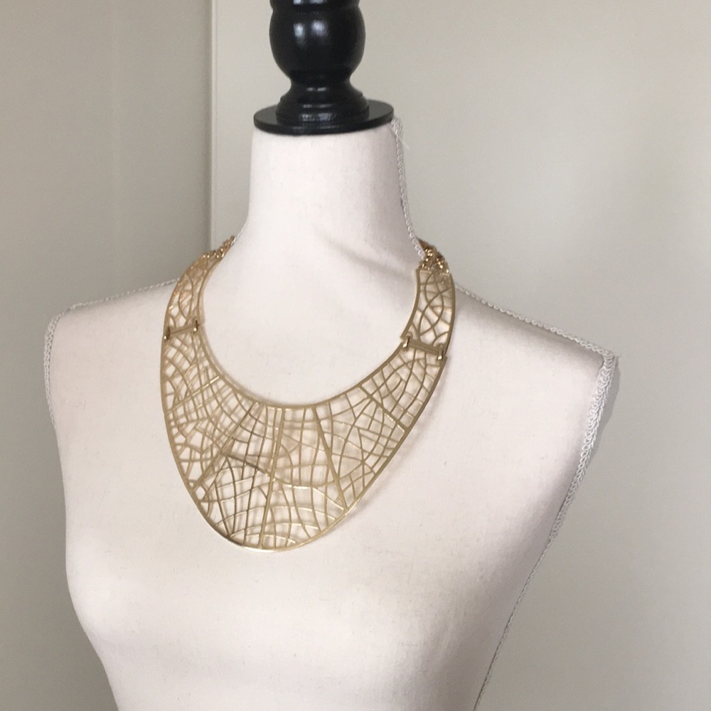 BCBG necklace